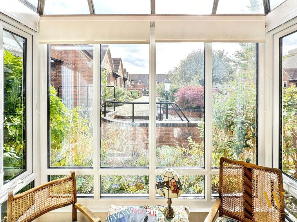 St. Lucians Lane, Wallingford - View 2