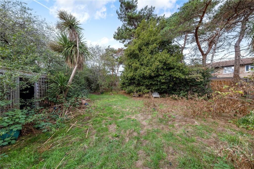 House in Twickenham - View 5