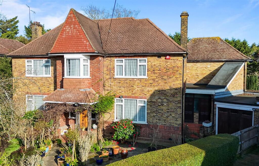 Main image of property: Cedars Close, London NW4