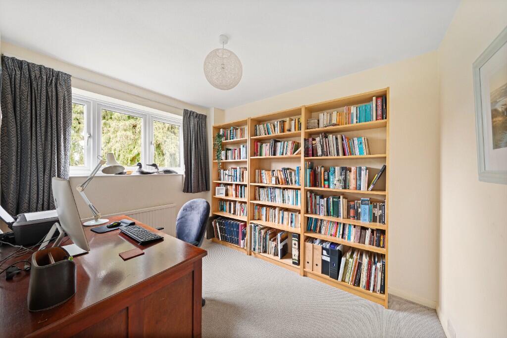 Additional image 27 of Douglas Road, Harpenden, Hertfordshire, AL5