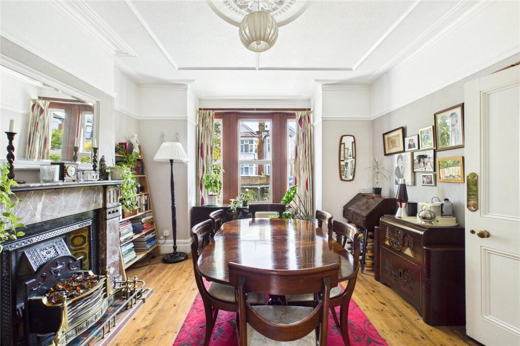 House in London - View 4