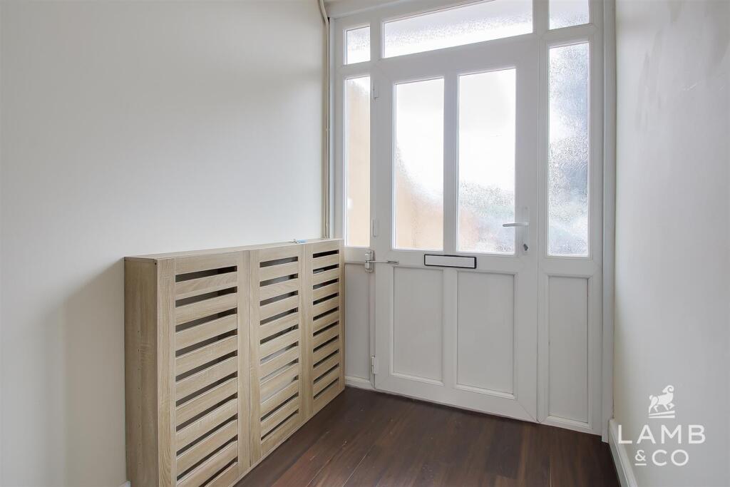 House in Clacton-on-Sea, Great Clacton - View 2