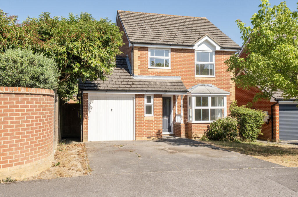 Main image of property: Thomas Drive, Warfield, Bracknell, Berkshire, RG42