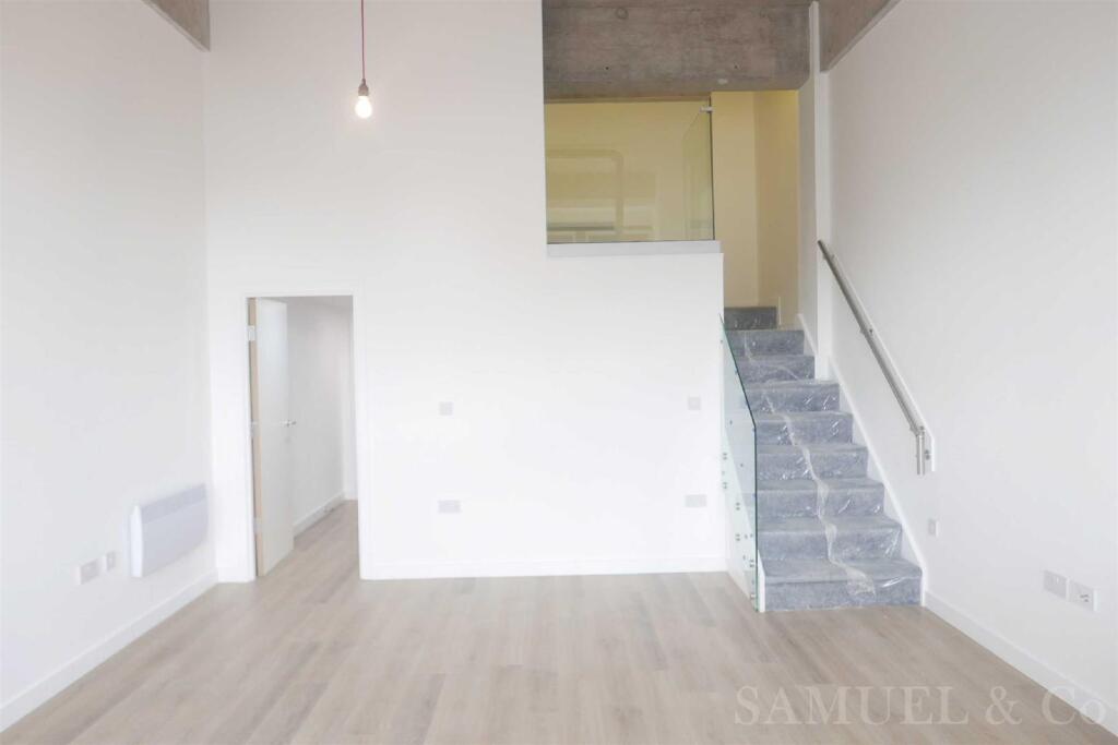 Apartment in Birmingham - View 5