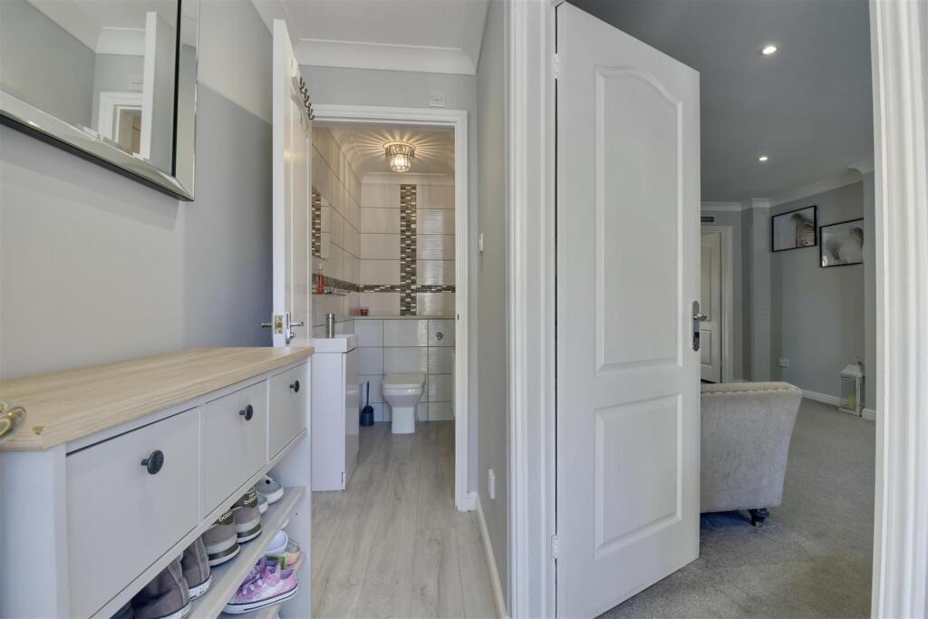 House in Havant, Hampshire - View 4