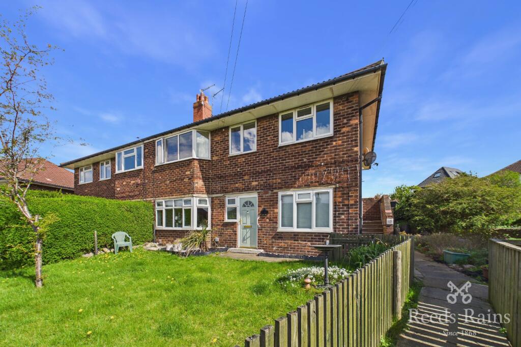 Main image of property: Dean Hall Close, Morley, Leeds, West Yorkshire, LS27