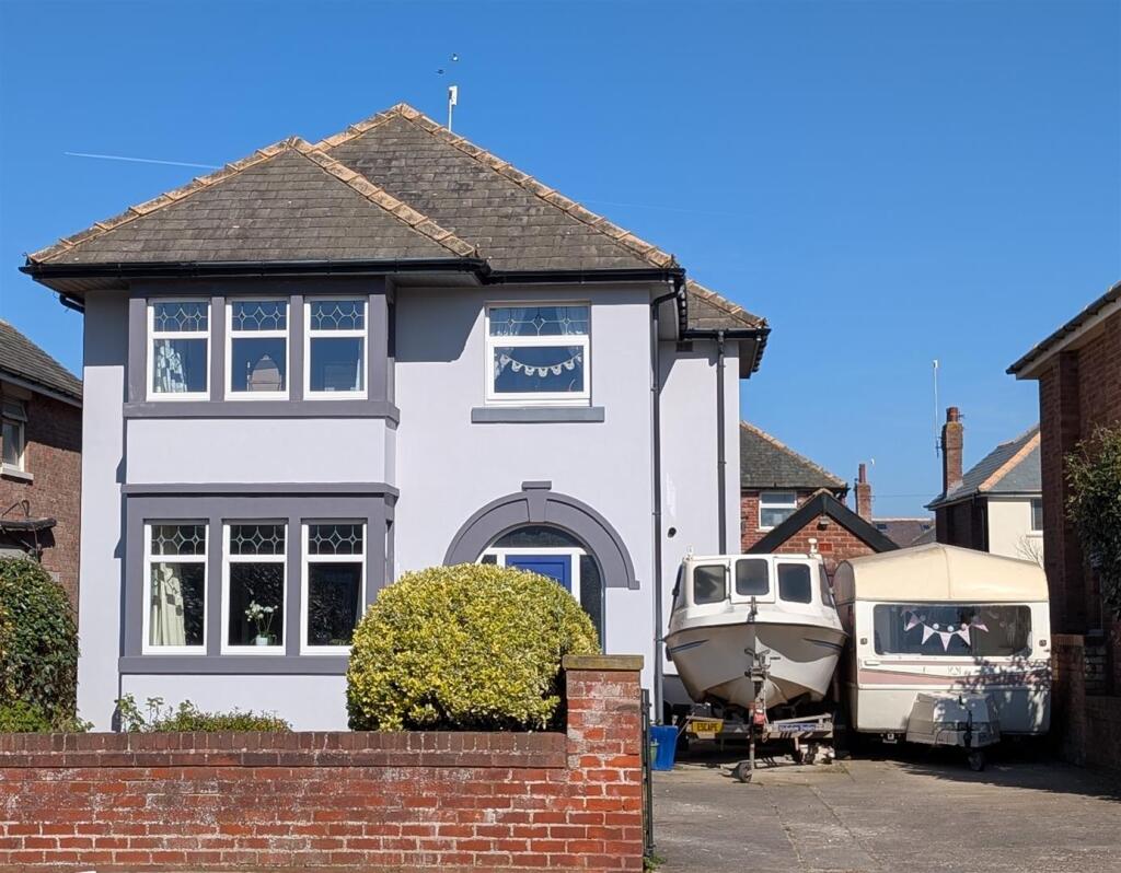 Main image of property: Clifton Drive, Blackpool