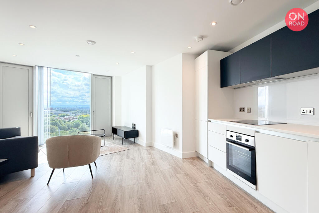 Apartment in Manchester - View 3