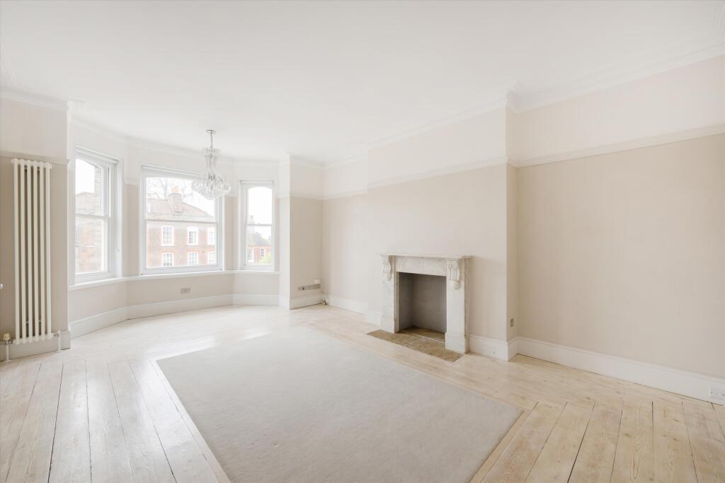 1-bed flat on Cannon Place, London NW3, £800,000