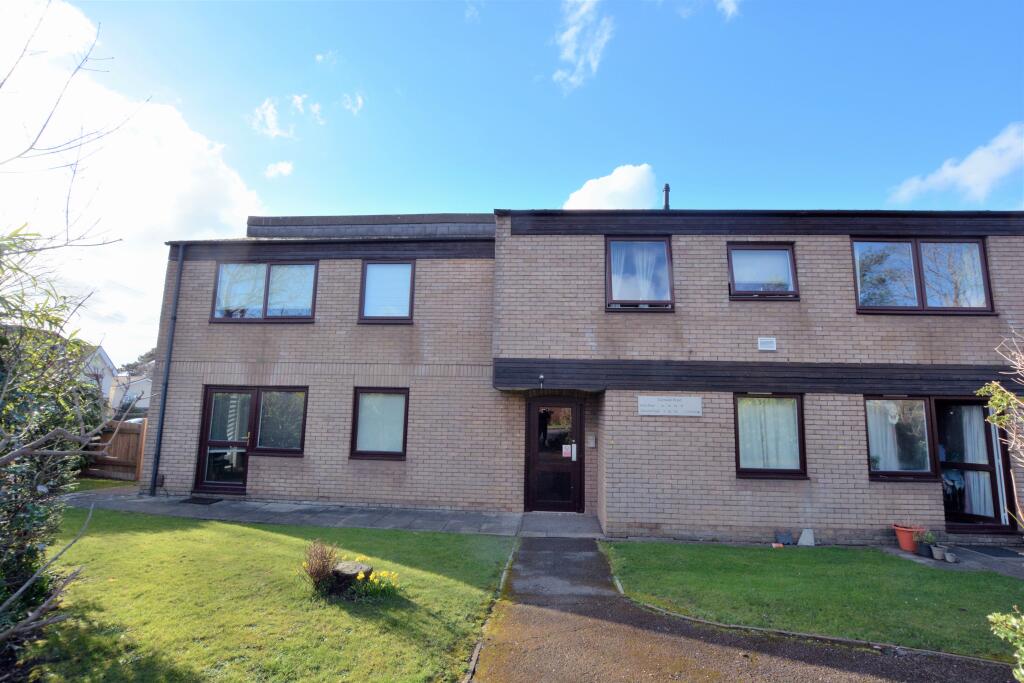 Main image of property: Cornwall Road, Uxbridge, UB8