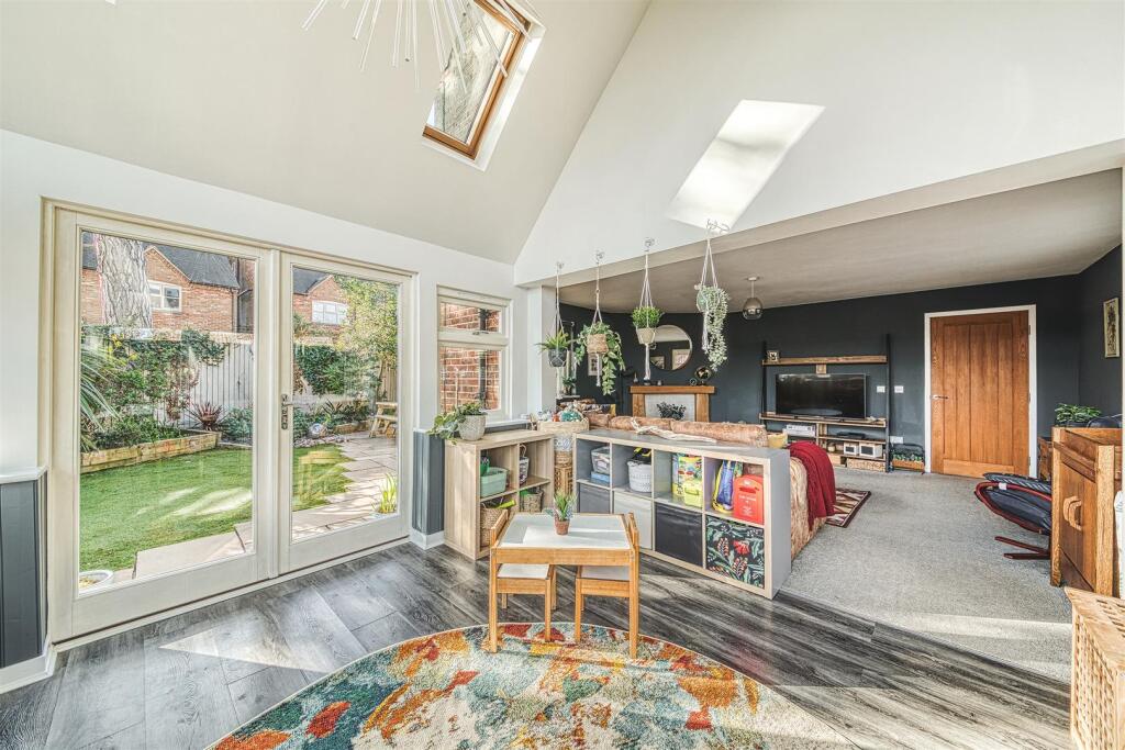 Oaks Road, Willington, Derby photo 4