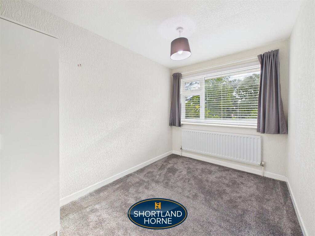 Modbury Close, Styvechale, Coventry photo 4