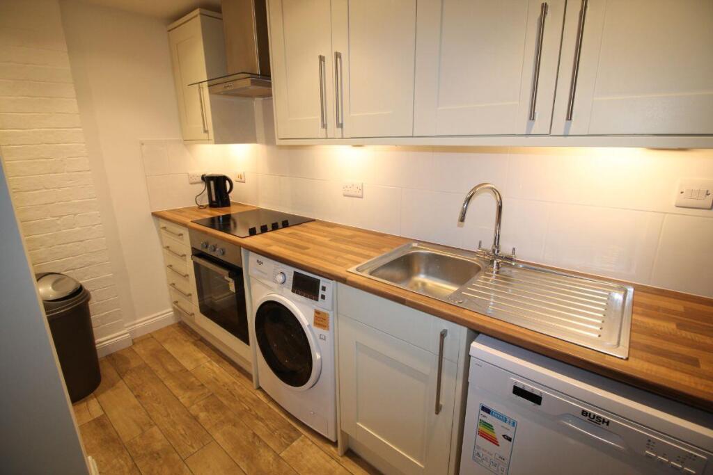 Apartment in Telford - View 2