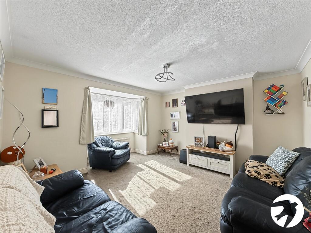 House in Chatham, Wayfield - View 2