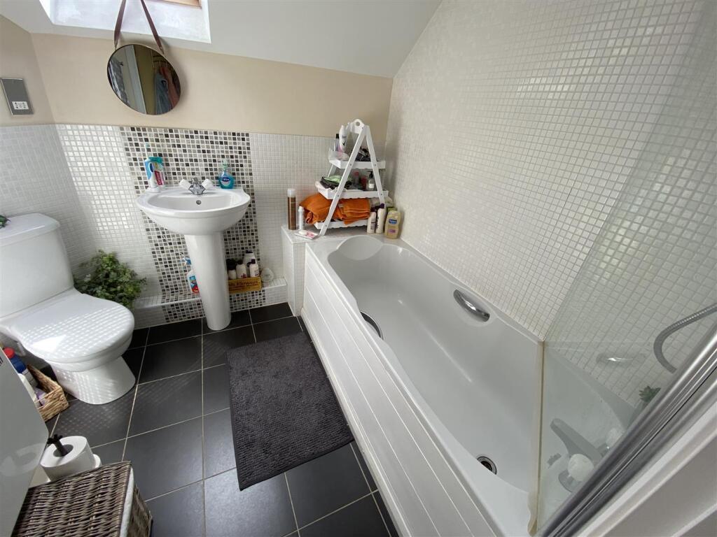 Additional image 9 of Mossvale Close, Old Hill, Cradley Heath