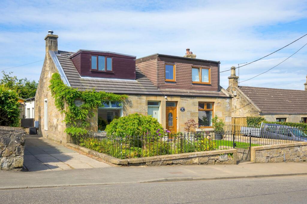 Main image of property: Cross Brae, Shieldhill, FK1
