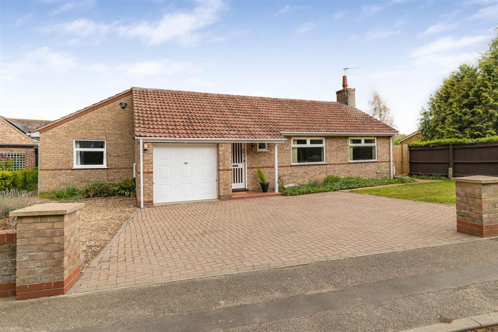Main image of property: Oakington Road, Dry Drayton, Cambridge