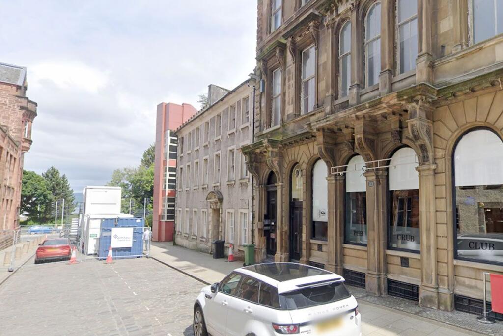 1-bed flat on  7, William Street, Top Floor Flat, Greenock, PA151BT, £25,000