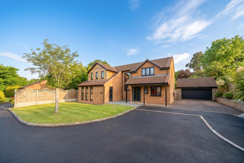 Main image of property: Bespoke Four/Five Bedroom Detached Family Home Complete With 250 ft. Garden