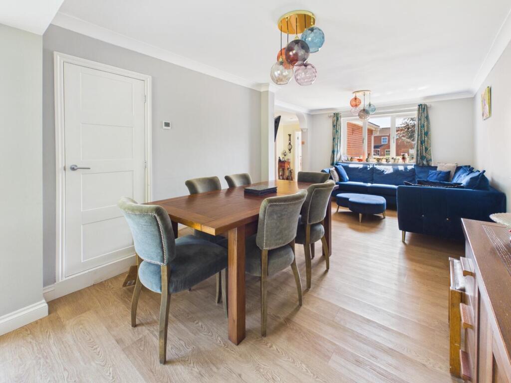 House in Peterborough - View 4