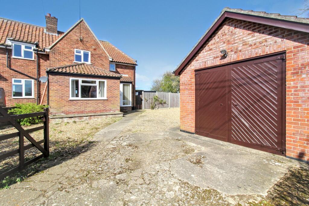 Main image of property: Hingham Road, Great Ellingham, NR17
