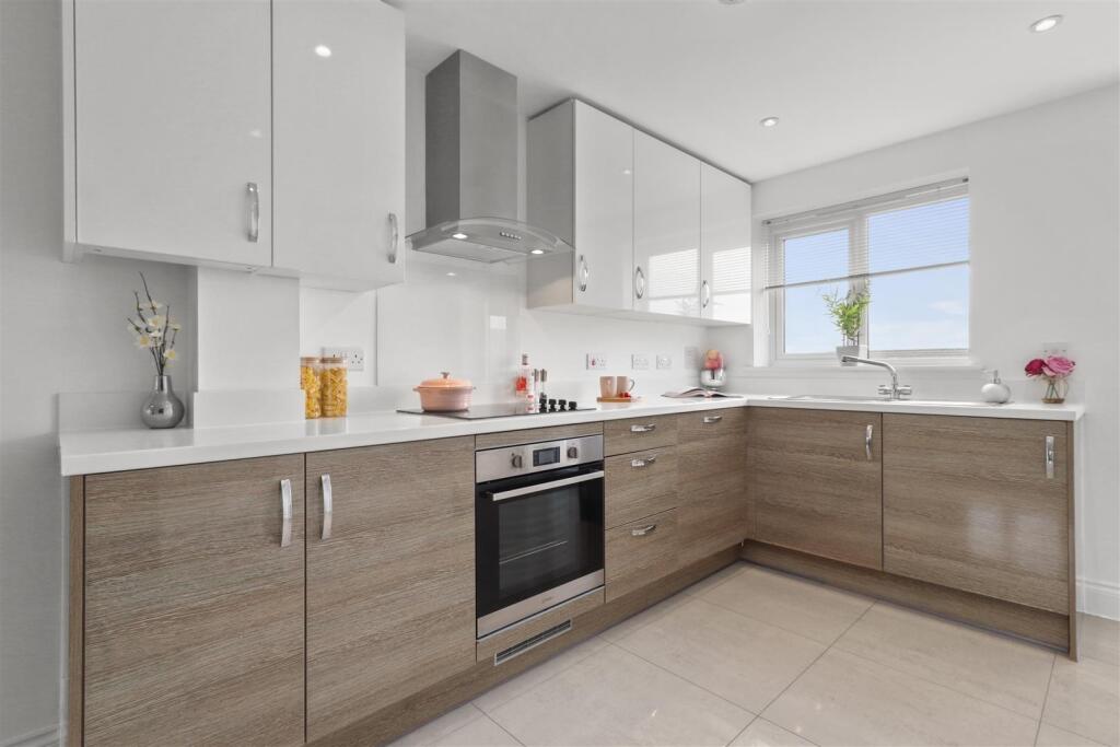 Main image of property: High Breezes, The Cheviots, Hastings