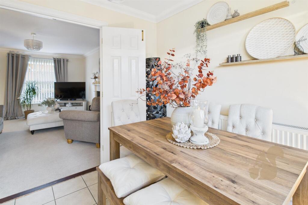 House in Mid Suffolk, Walsham le Willows - More