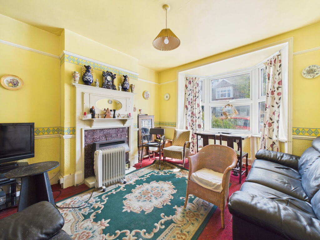 House in Worthing, Broadwater - View 2