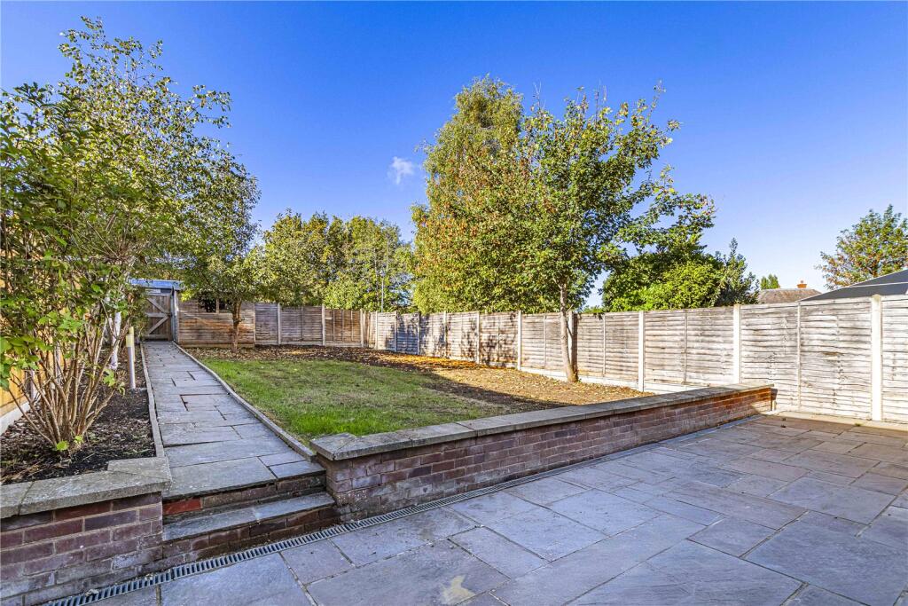 House in Hertsmere, Shenley - More