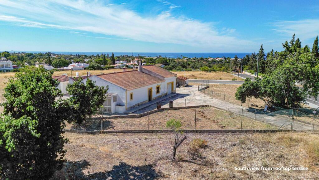 Main image of property: Algarve, Lagoa