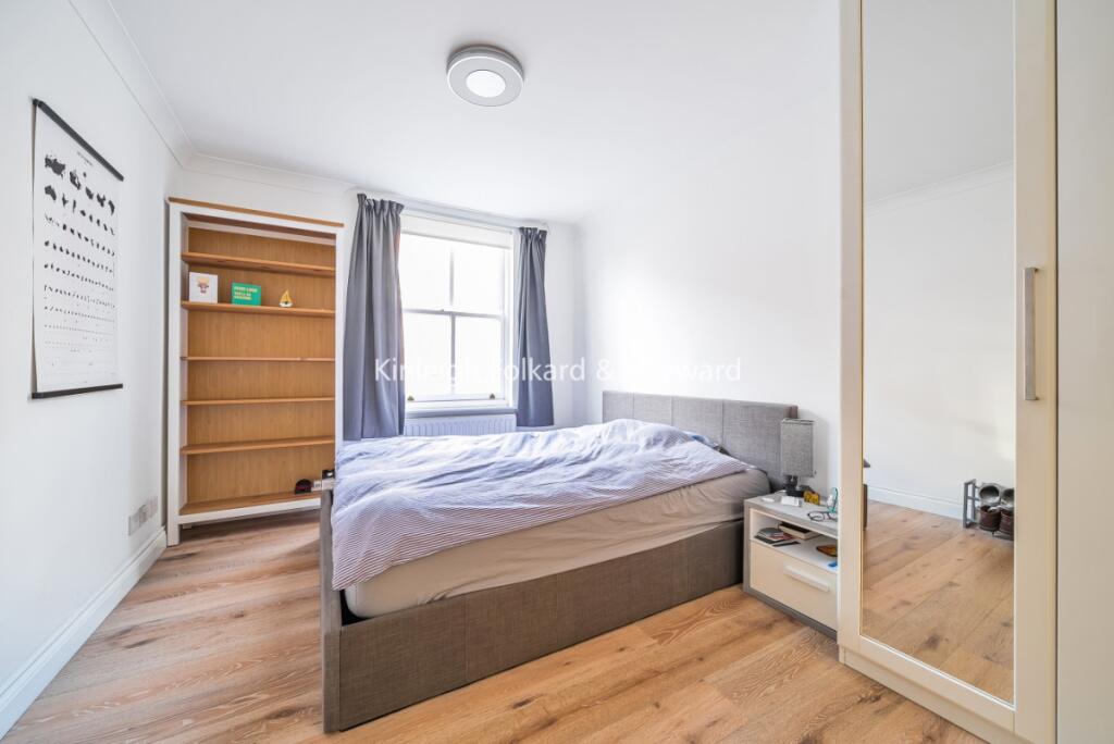 Apartment in London - View 3