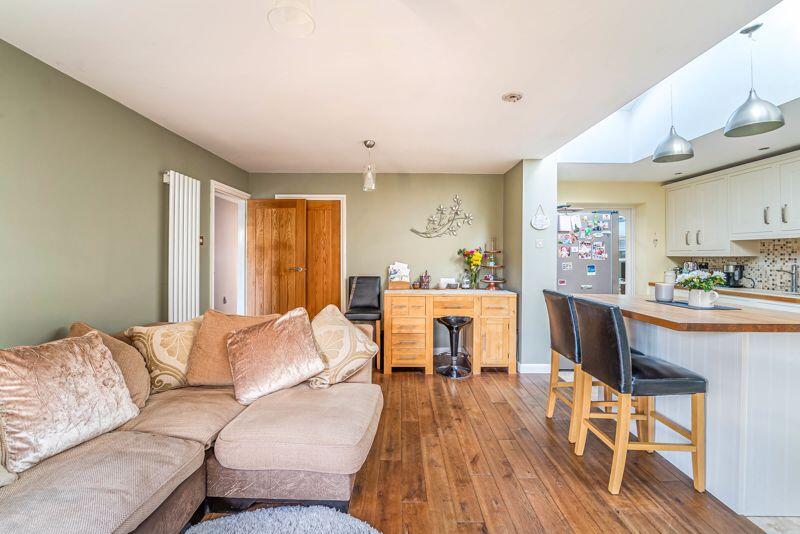 Church Road, Worle - IMPRESSIVE EXTENDED BUNGALOW  photo 4
