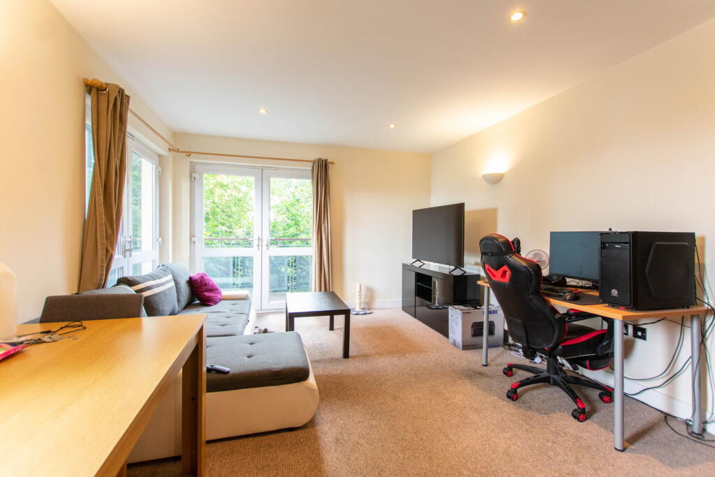 Princess Elizabeth Way, Cheltenham, GL51 7NY - View 3