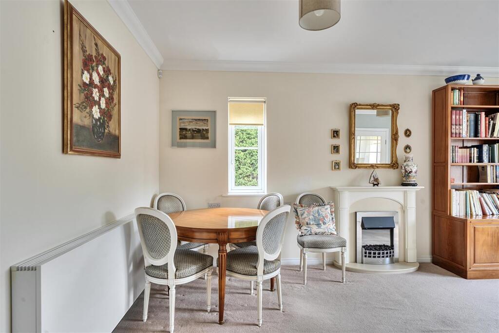 Bennett Lodge, Wimborne, Dorset photo 5