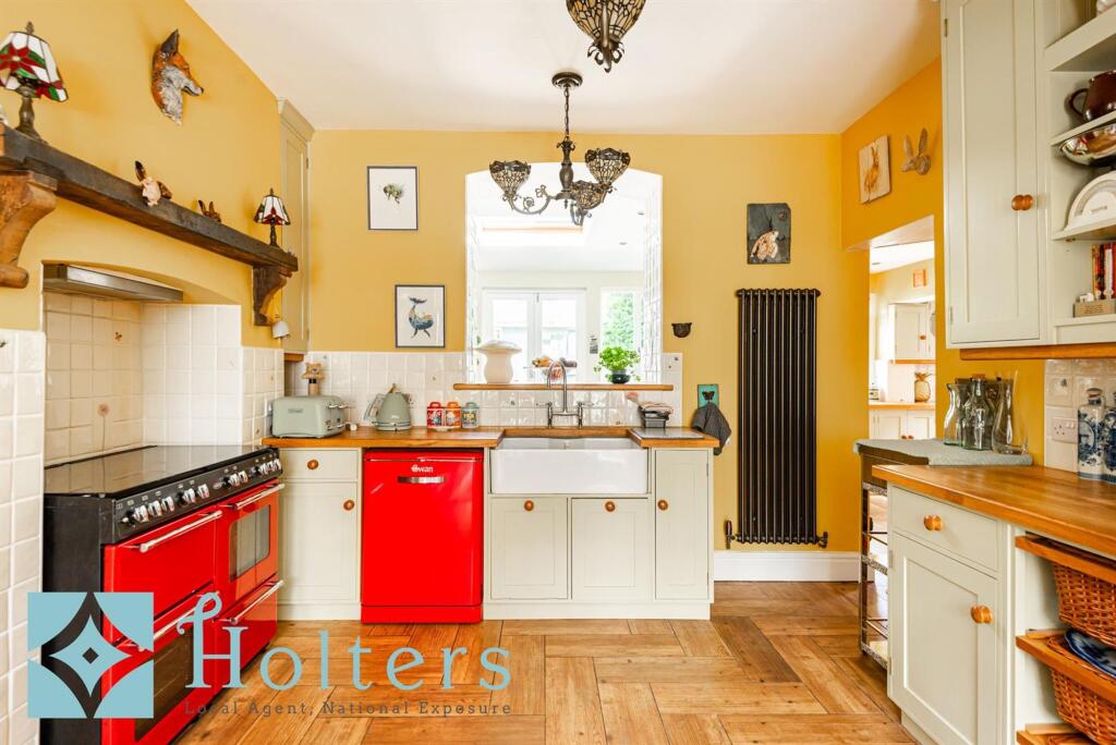 47 Garth Road, Builth Wells, LD2 photo 4