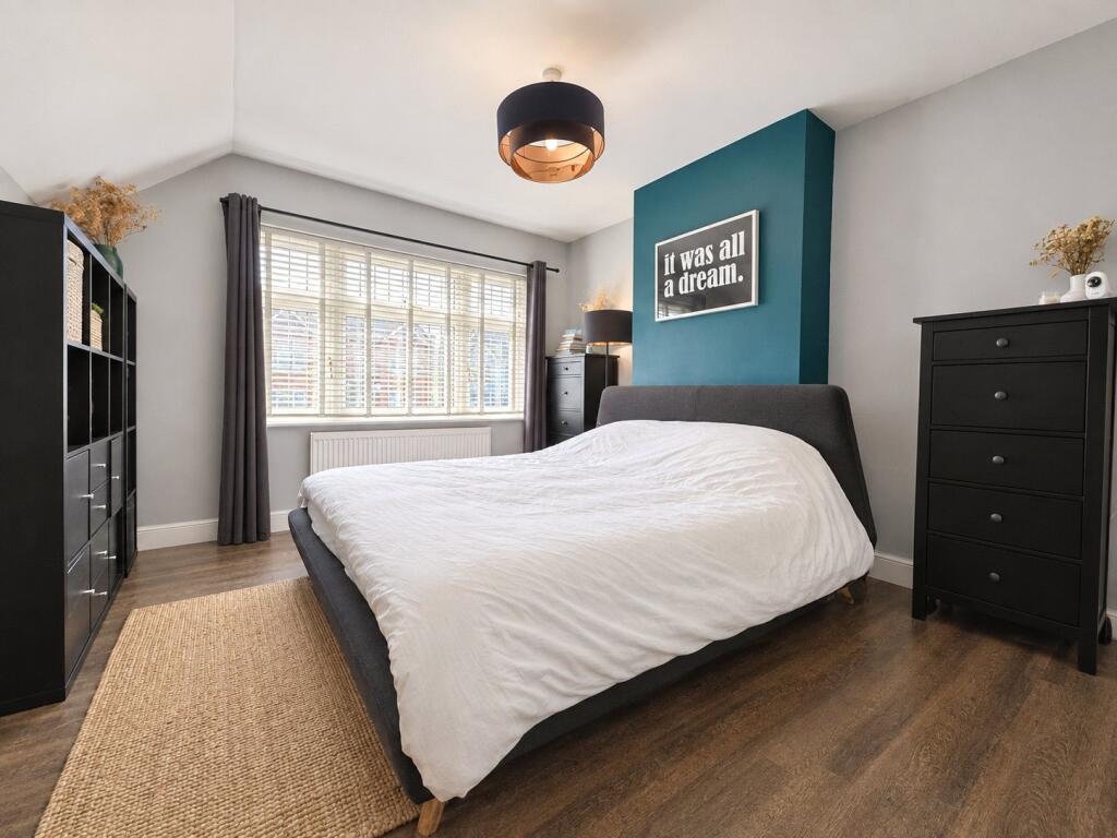 House in London - View 5