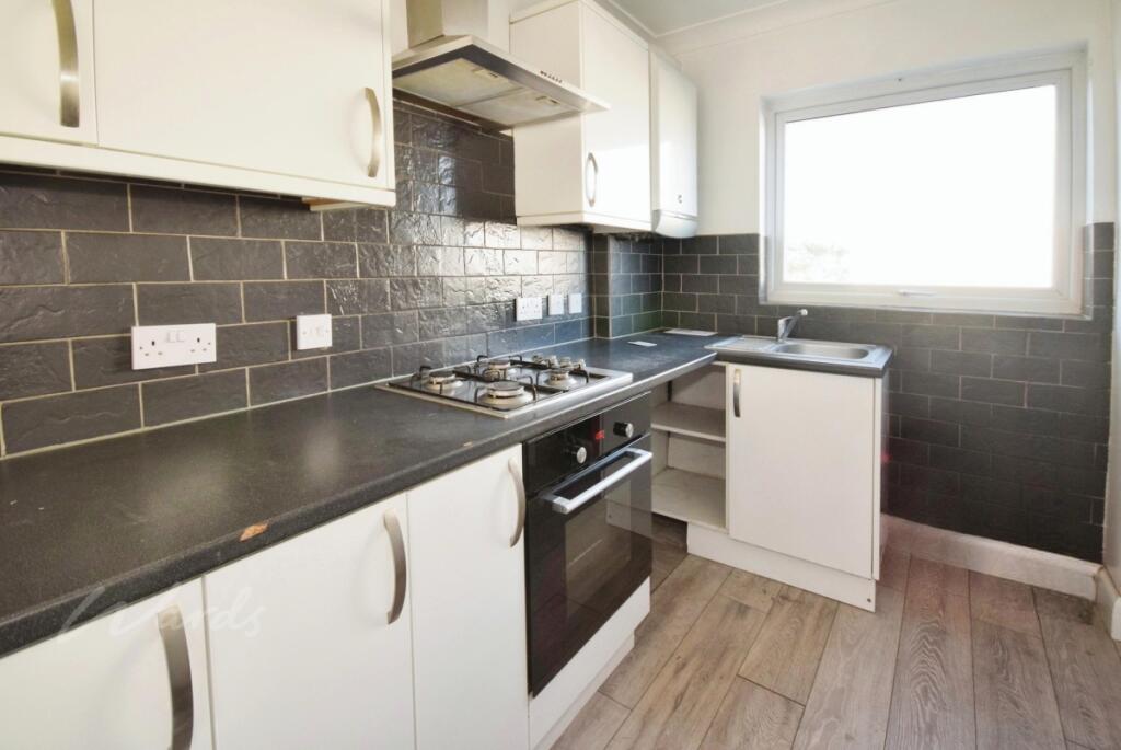 House in Dartford - View 4
