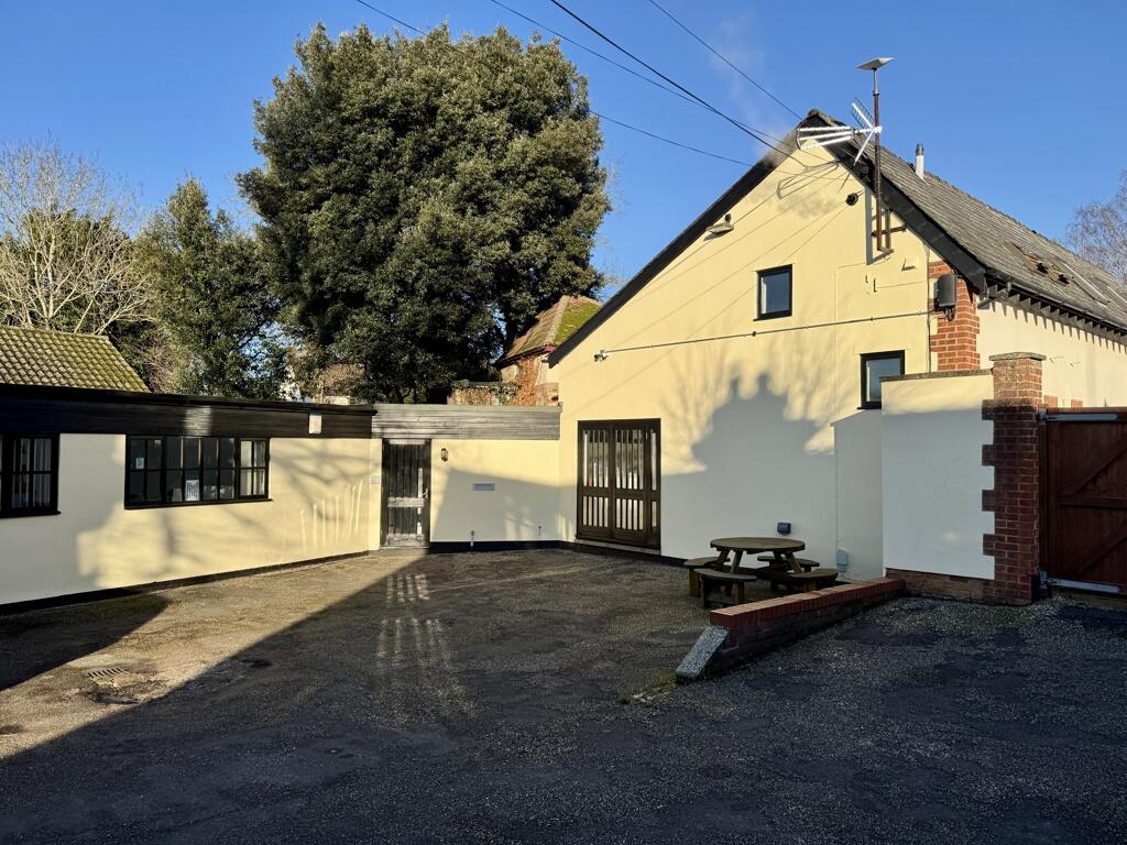 Main image of property: High Street, Linton, Cambridge, Cambridgeshire, CB21 4JT