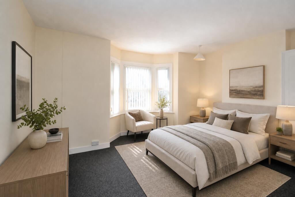 House in Bedford, Harpur - View 4