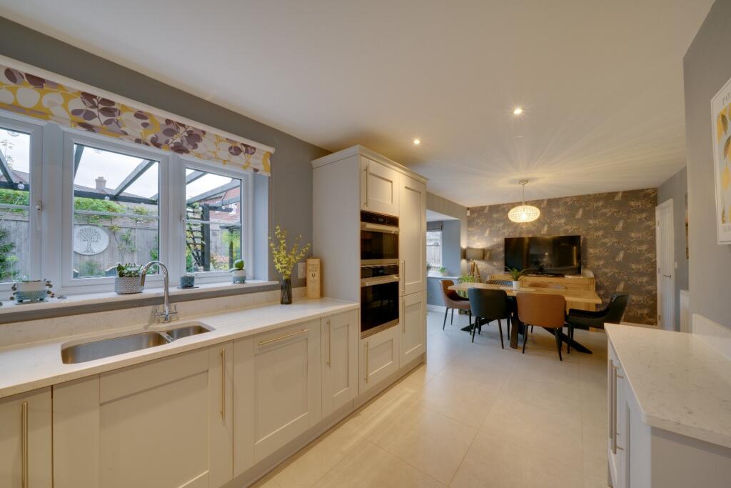 House in Crudgington, Waters Upton - More