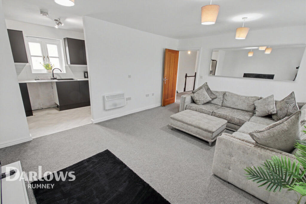 Apartment in Cardiff, St Mellons, Trowbridge - View 5