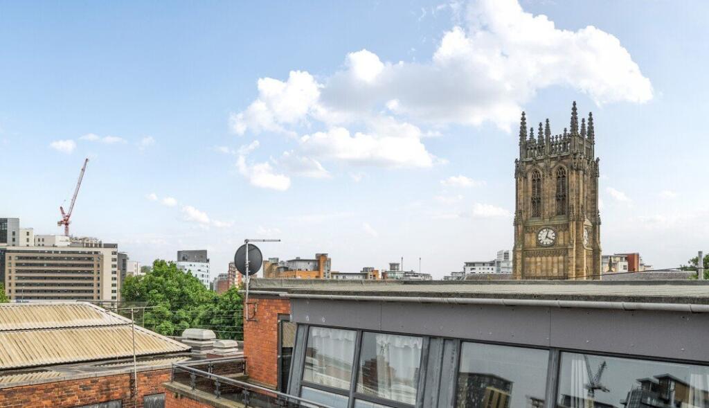 Apartment in Leeds, Warehouse Hill, Lovell Park - View 5