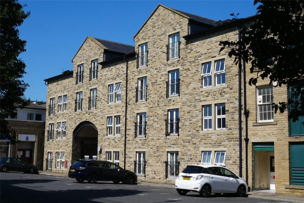 1-bed flat on Rawson Buildings, 4 Rawson Road, Bradford, West Yorkshire, BD1, £45,000