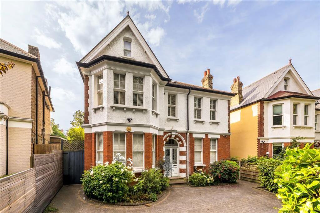 Main image of property: Lewisham Park, Ladywell