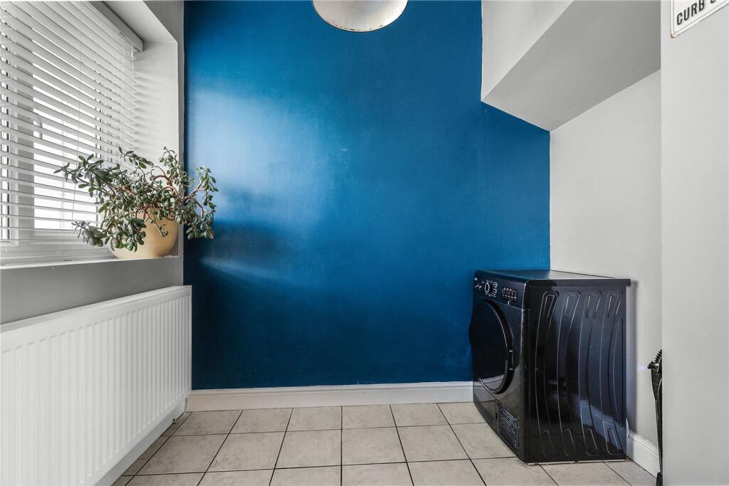 House in Stockton-on-Tees - More