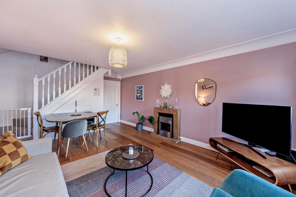Hoole Gardens, Chester photo 4