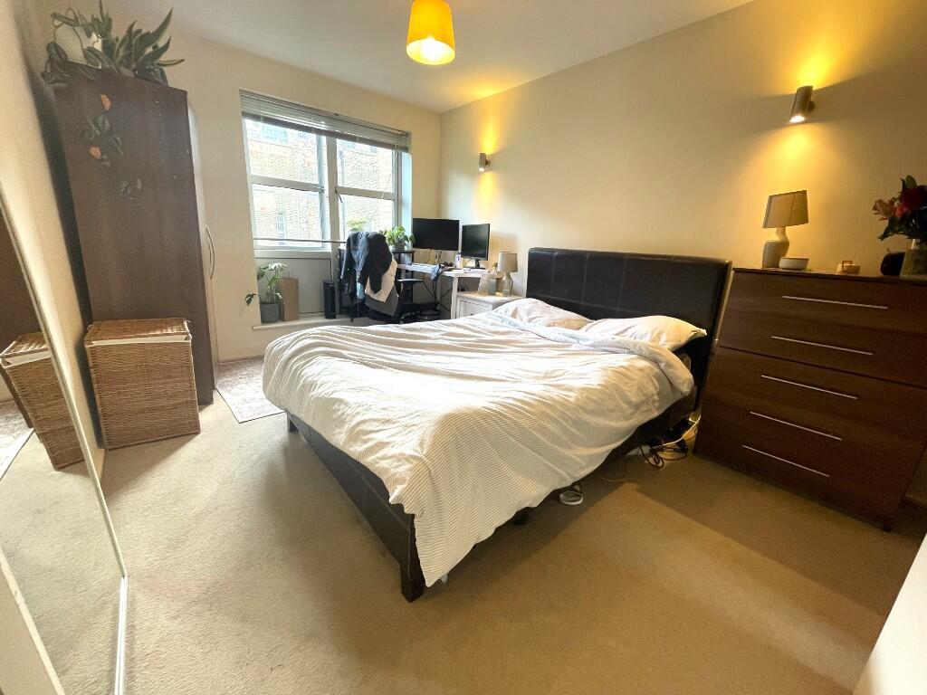 House in London - More