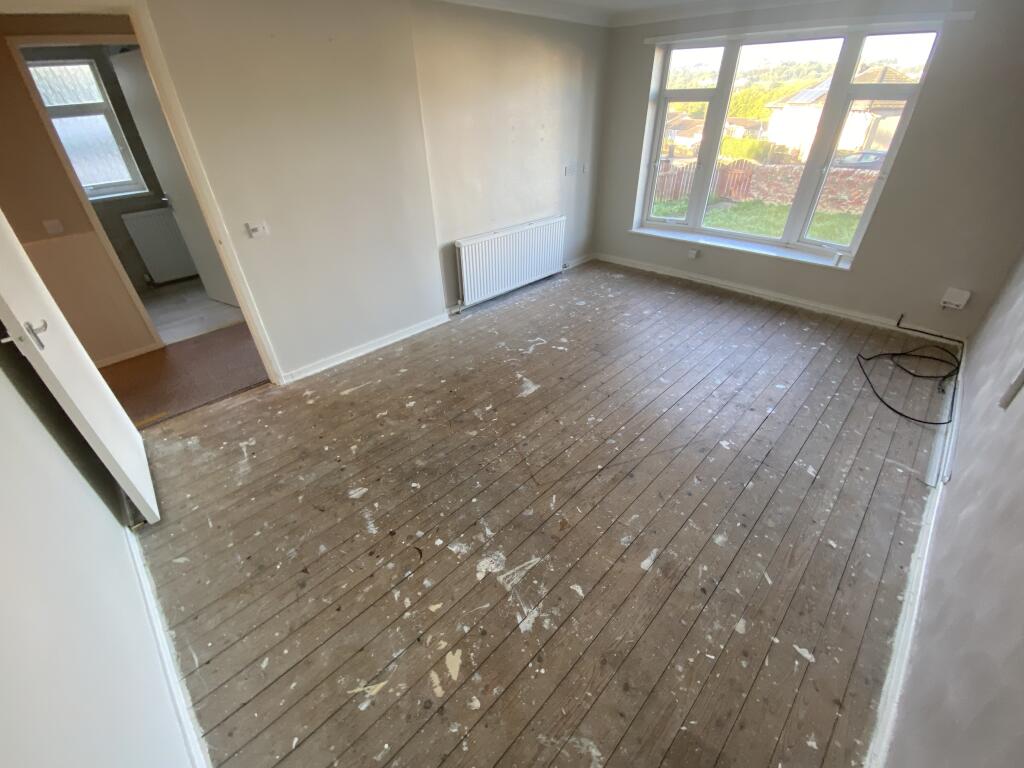 71 Hainworth Wood Road North, Keighley, West Yorkshire BD21 5NF photo 4