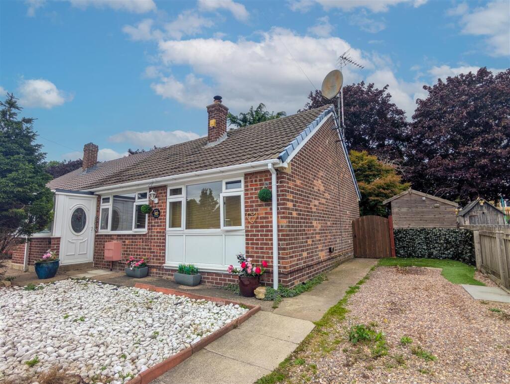 Main image of property: Pingle Rise, Denby Dale, Huddersfield