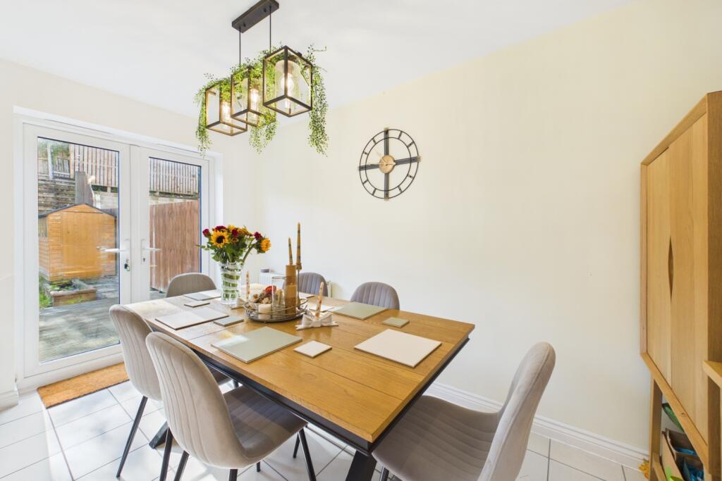 House in Sheffield, Upper Heeley, Heeley - View 4